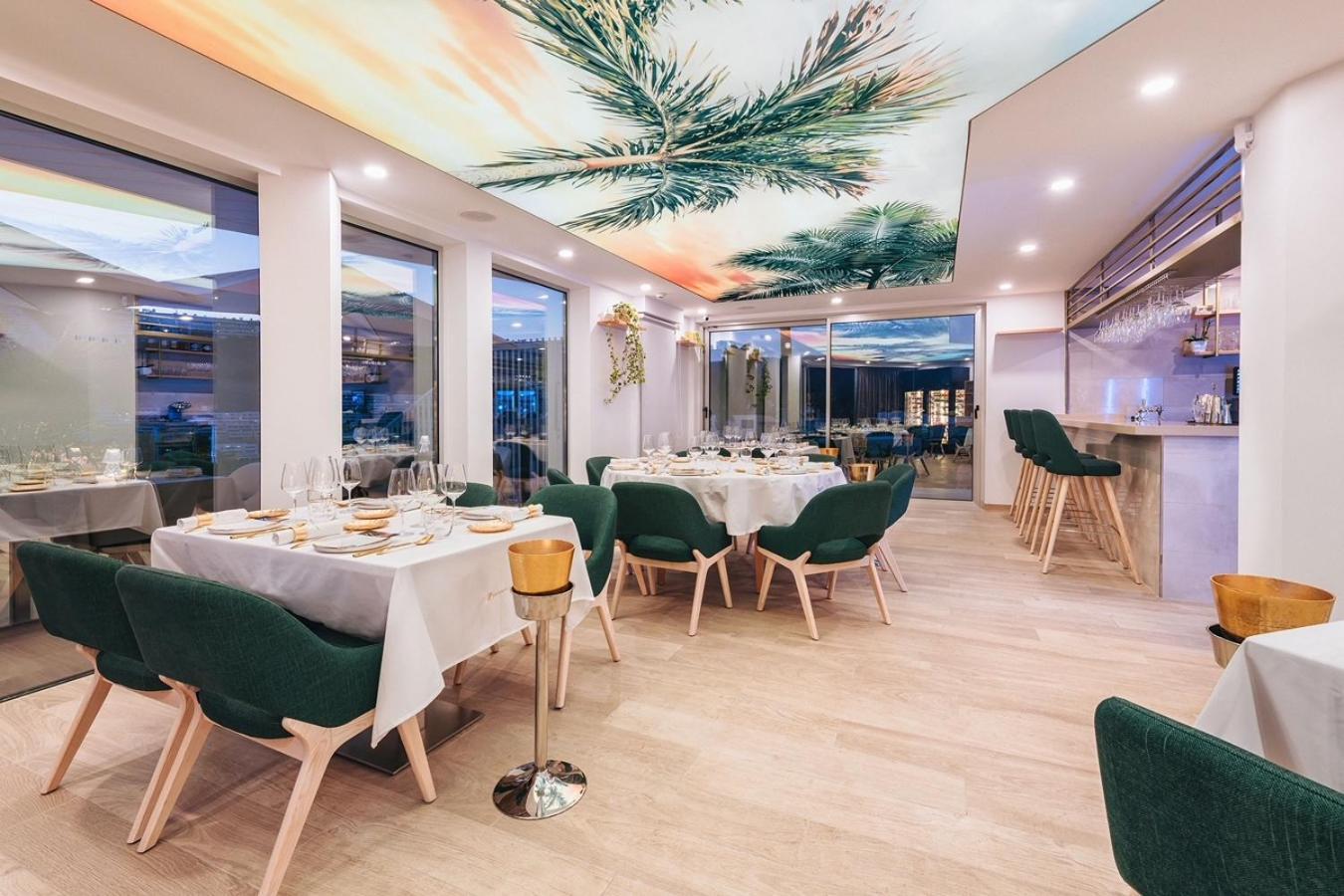 Grand Horizon Luxury Boutique Apartments Puerto Rico  Ngoại thất bức ảnh